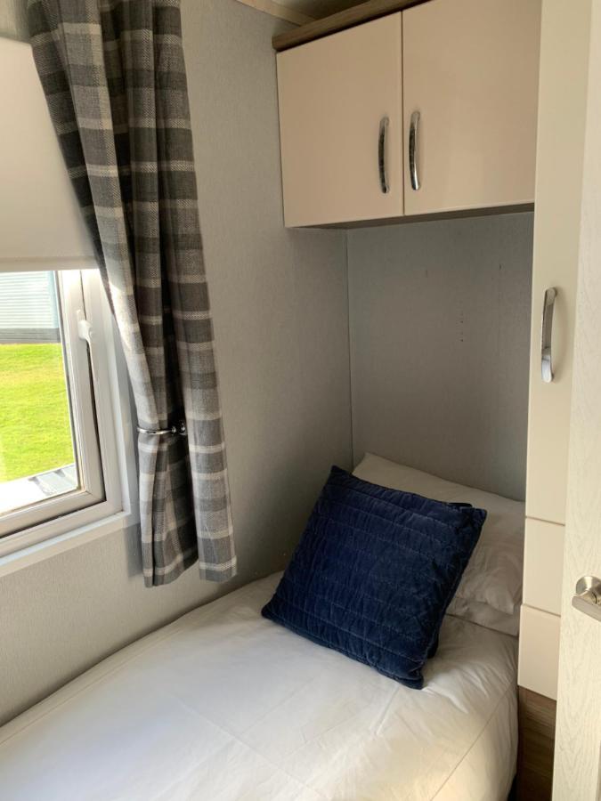 Aurora Luxury Beach Lodge Lossiemouth Exterior foto