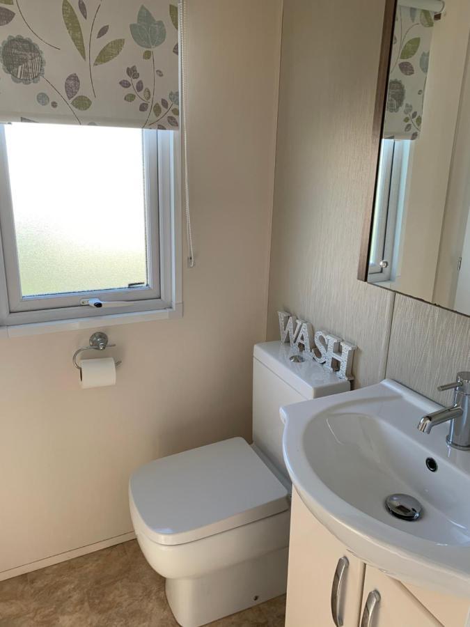 Aurora Luxury Beach Lodge Lossiemouth Exterior foto